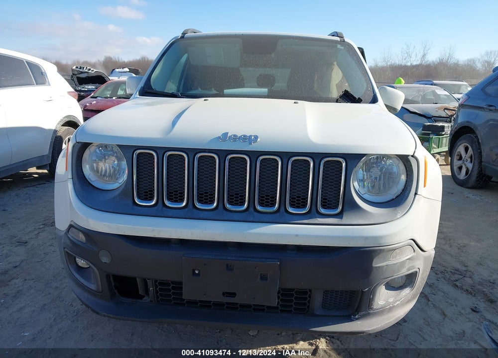 2015 JEEP RENEGADE LATITUDE VIN: ZACCJBBT8FPB77153