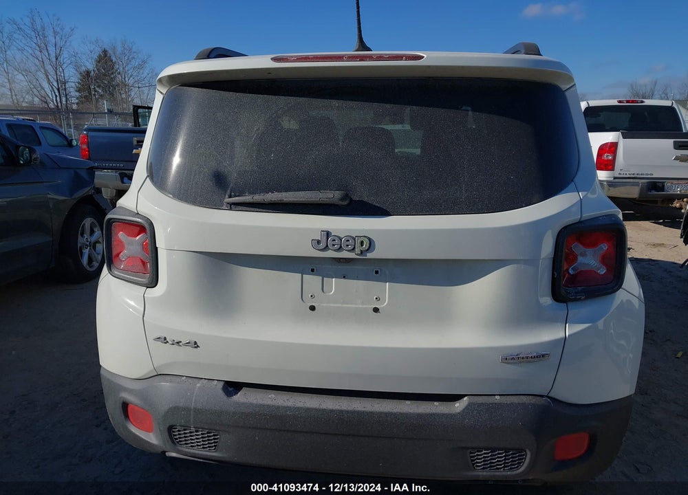 2015 JEEP RENEGADE LATITUDE VIN: ZACCJBBT8FPB77153