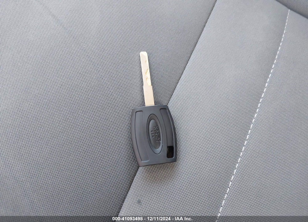 2019 FORD ESCAPE S VIN: 1FMCU0F7XKUB05755