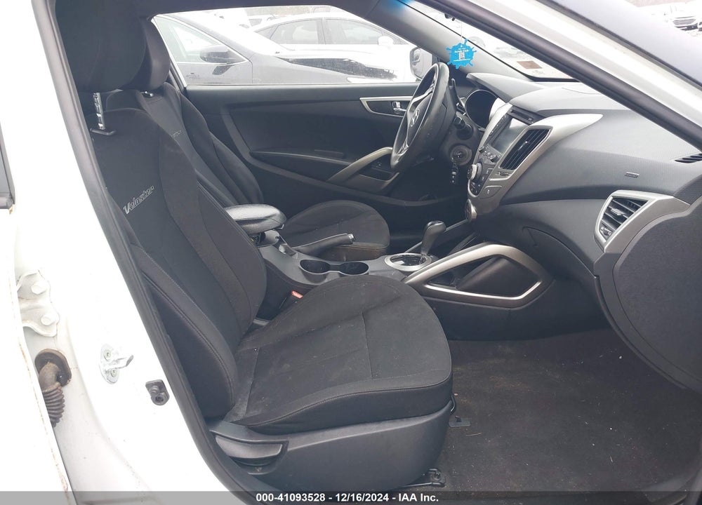 2016 HYUNDAI VELOSTER VIN: KMHTC6ADXGU268450