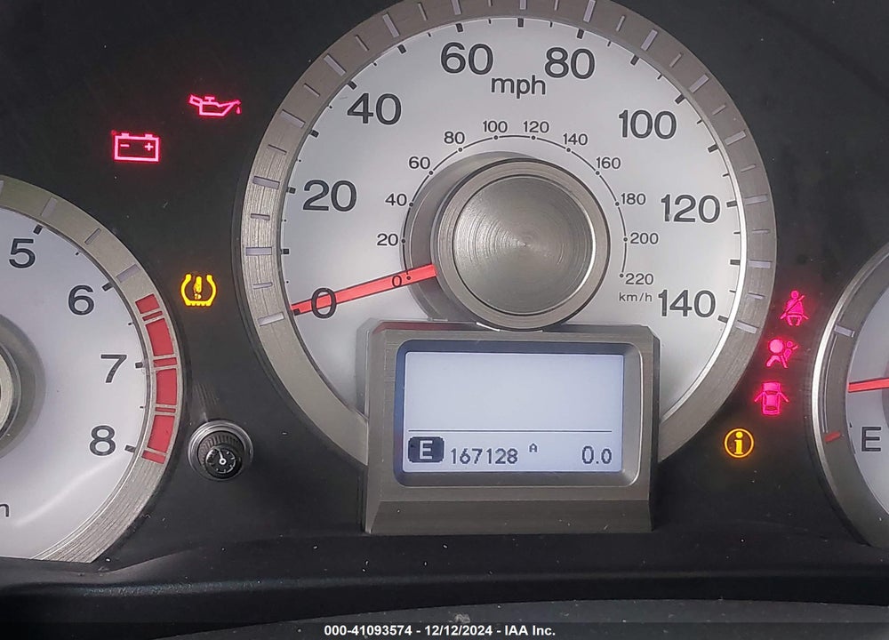 2011 HONDA PILOT TOURING VIN: 5FNYF4H93BB066879