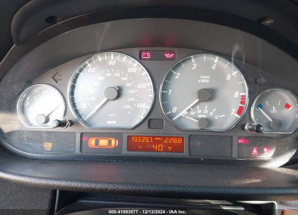 2001 BMW 325CI VIN: WBABN33421JW49284