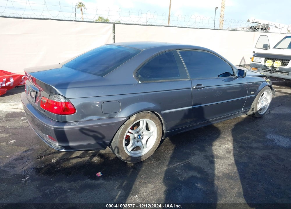 2001 BMW 325CI VIN: WBABN33421JW49284