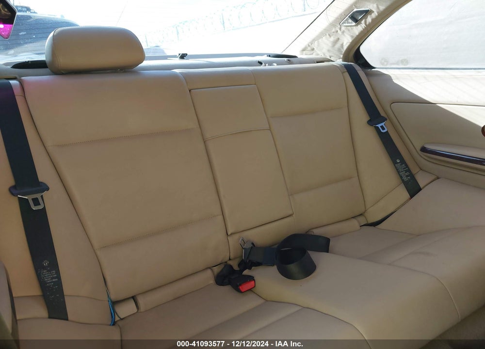 2001 BMW 325CI VIN: WBABN33421JW49284
