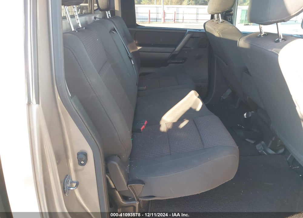2008 NISSAN TITAN LE/SE/XE VIN: 1N6BA07D28N338848