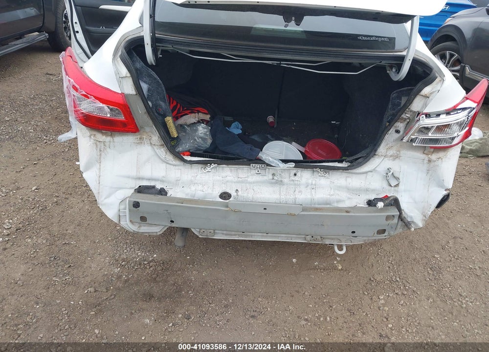 2017 NISSAN SENTRA S VIN: 3N1AB7AP0HY204966