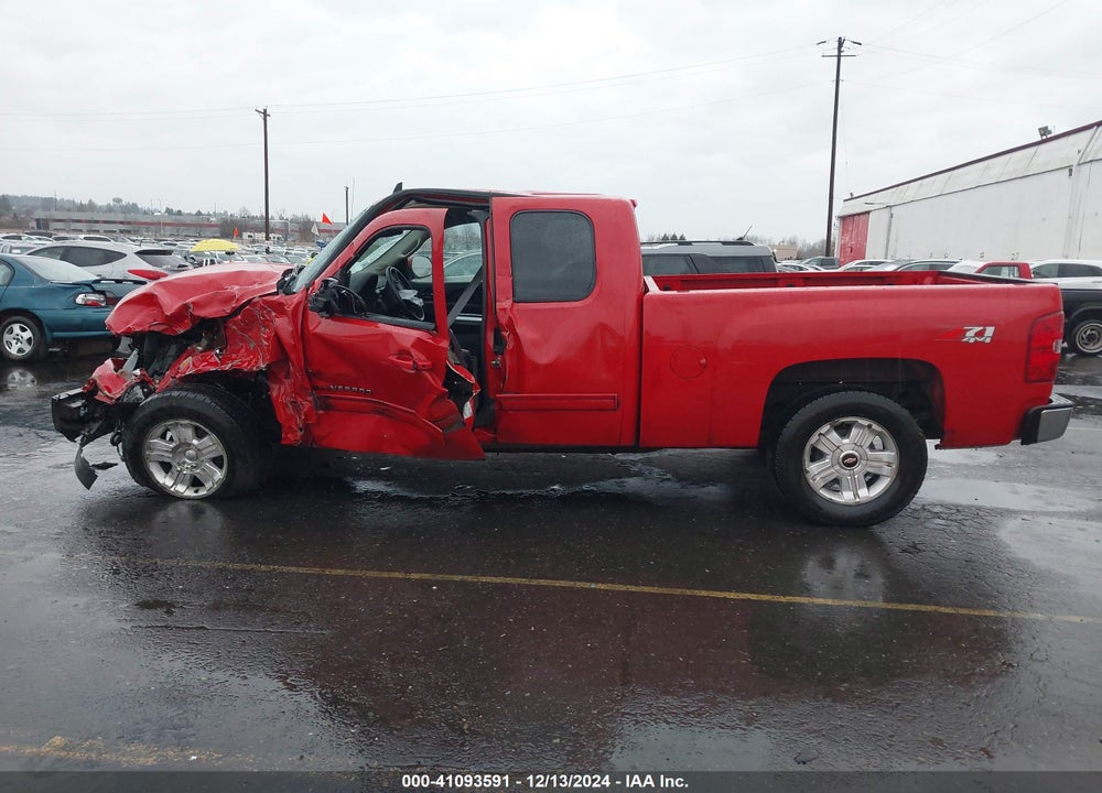 2010 CHEVROLET SILVERADO 1500 VIN: 1GCSKTE36AZ125072