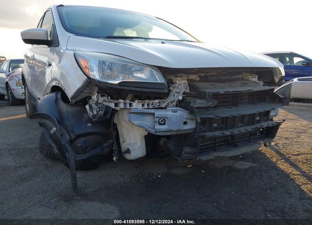 2015 FORD ESCAPE SE VIN: 1FMCU0GX7FUA17783