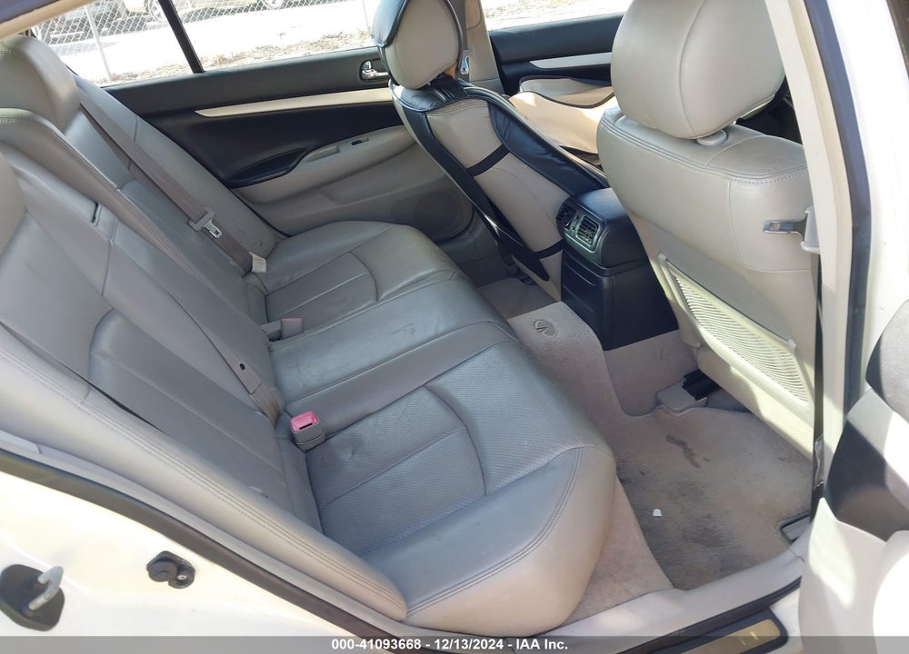 2007 INFINITI G35X VIN: JNKBV61F77M807715