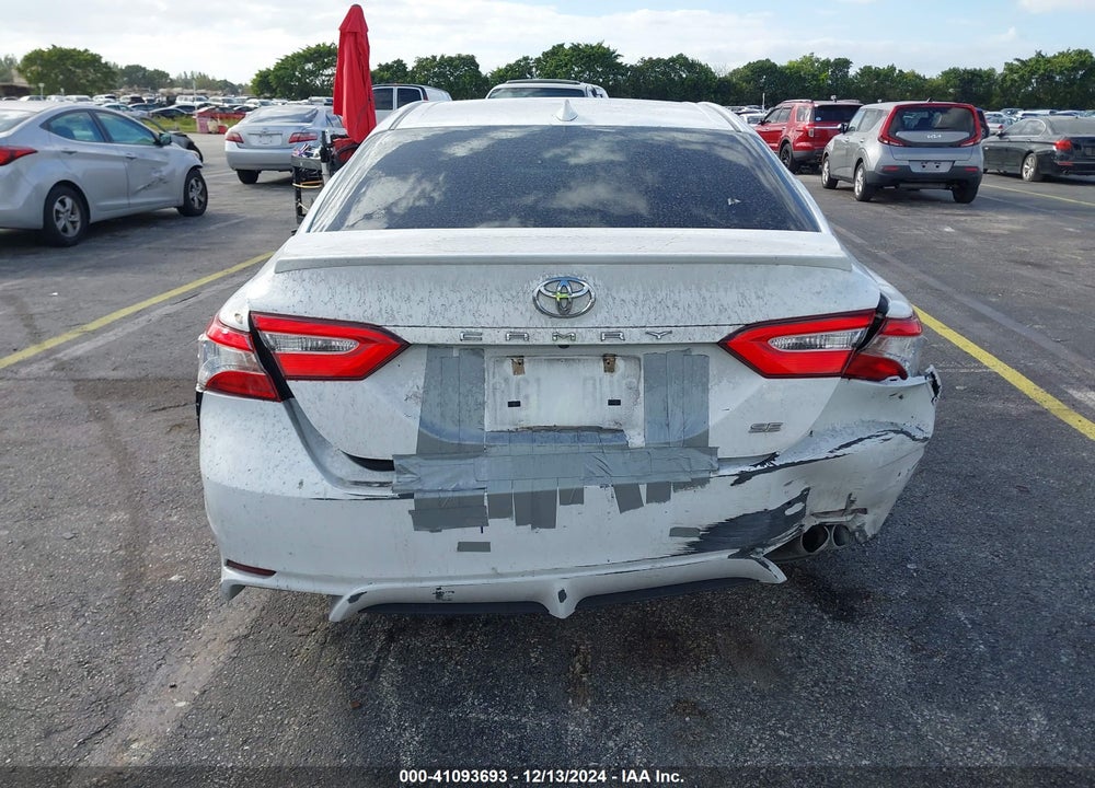 2020 TOYOTA CAMRY SE VIN: 4T1G11AK4LU884549