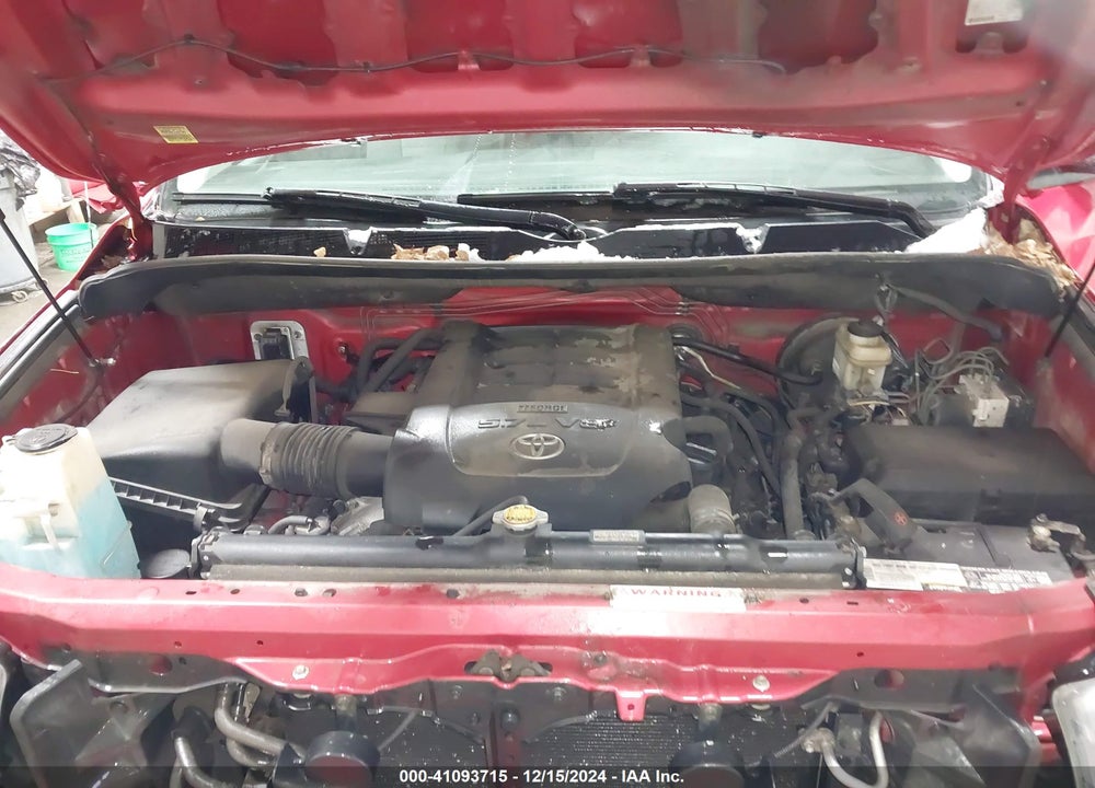 2011 TOYOTA TUNDRA GRADE 5.7L V8 VIN: 5TFUY5F10BX180775