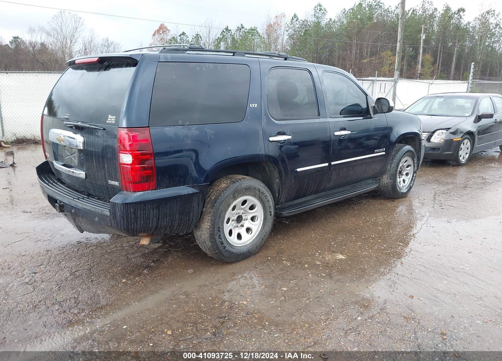2008 CHEVROLET TAHOE LTZ VIN: 1GNFC13058R172249