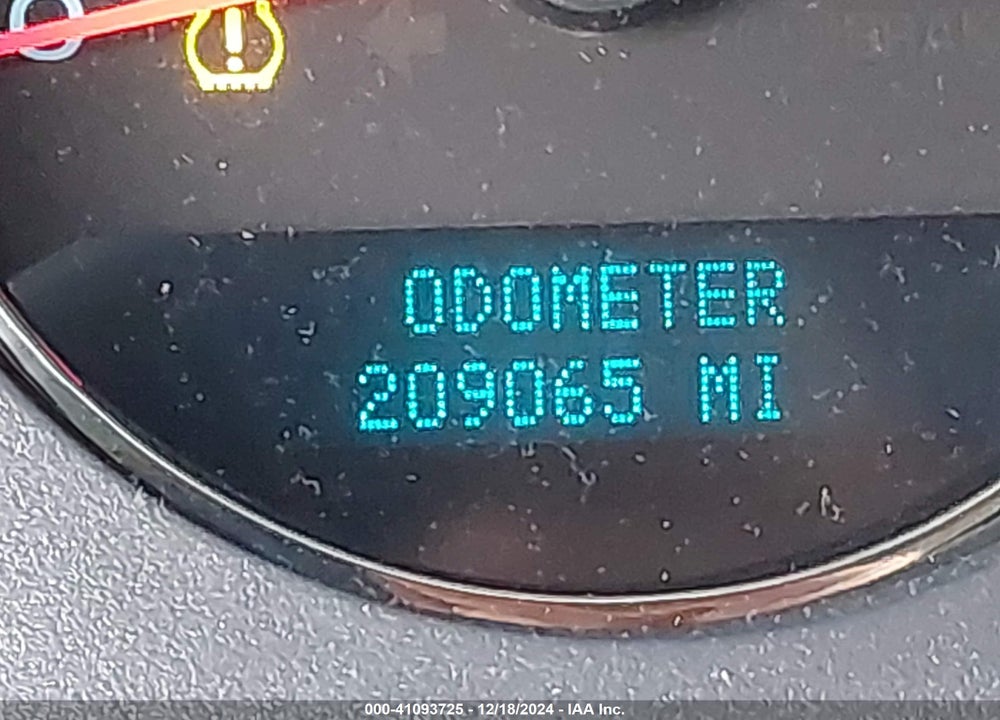 2008 CHEVROLET TAHOE LTZ VIN: 1GNFC13058R172249