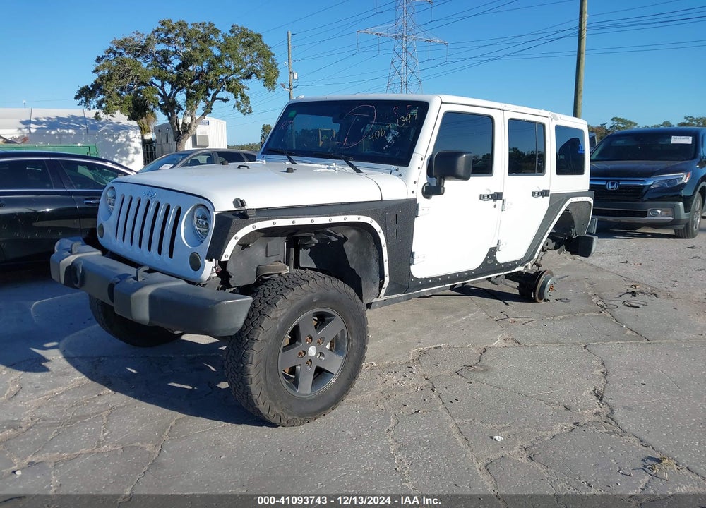 2015 JEEP WRANGLER UNLIMITED SAHARA VIN: 1C4BJWEG1FL732370