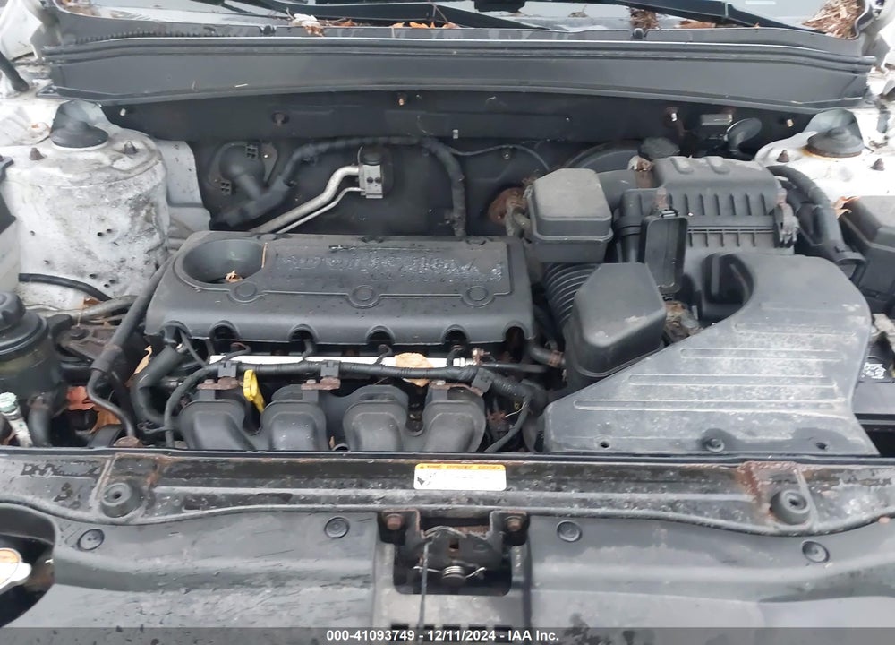 2012 HYUNDAI SANTA FE GLS VIN: 5XYZGDAB8CG113087