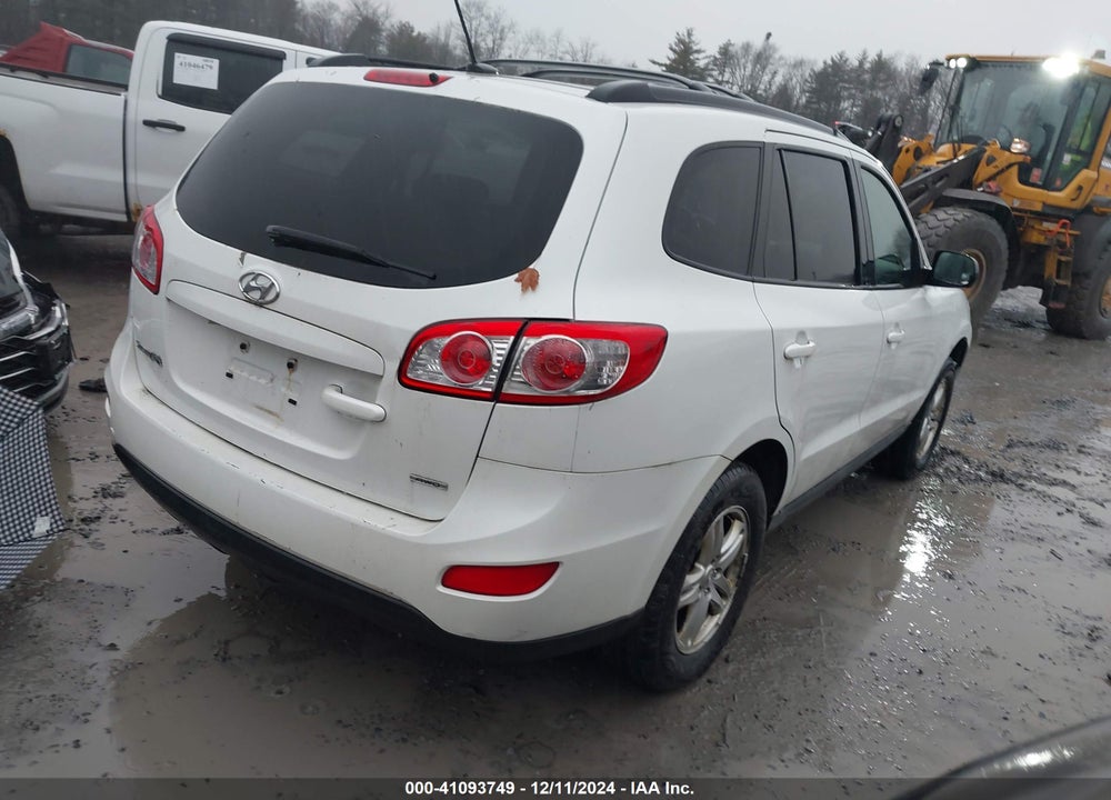 2012 HYUNDAI SANTA FE GLS VIN: 5XYZGDAB8CG113087