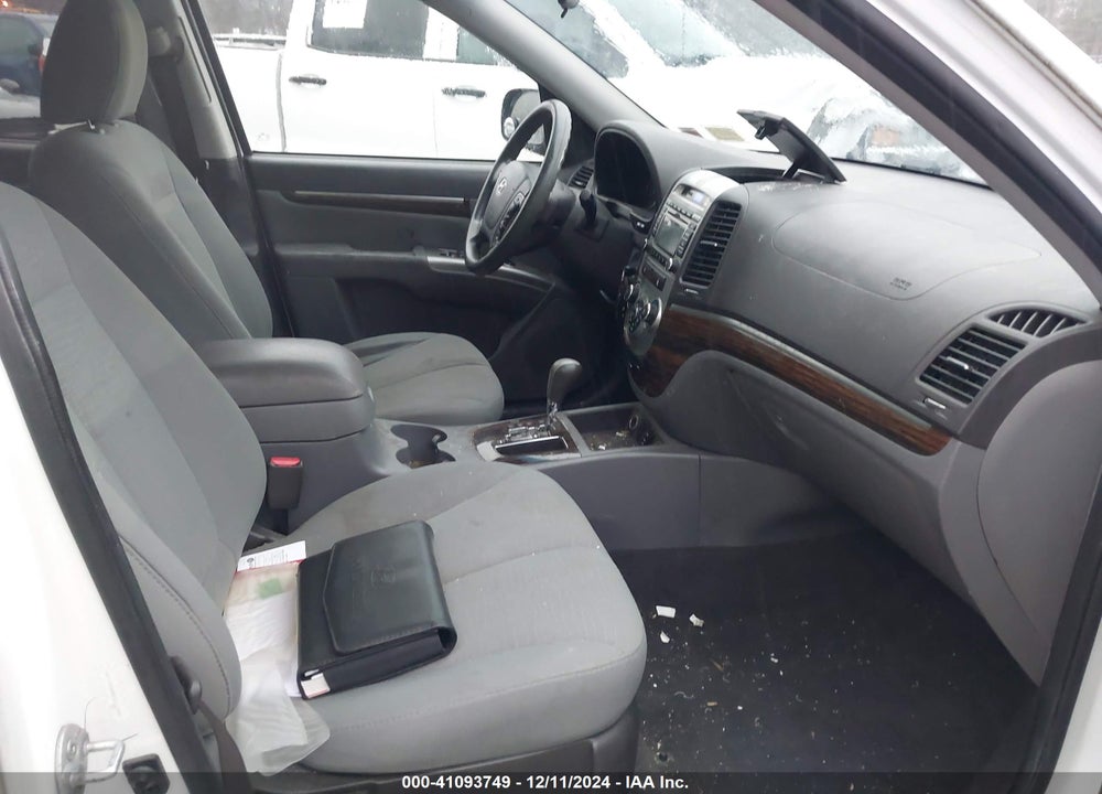 2012 HYUNDAI SANTA FE GLS VIN: 5XYZGDAB8CG113087