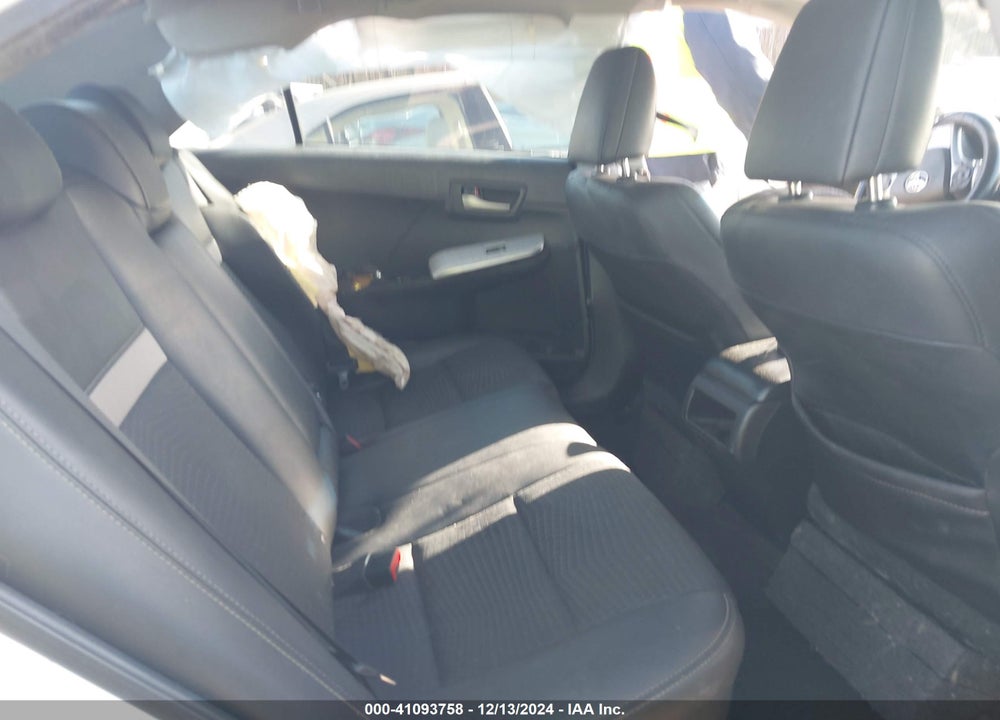 2014 TOYOTA CAMRY SE VIN: 4T1BF1FK2EU775885