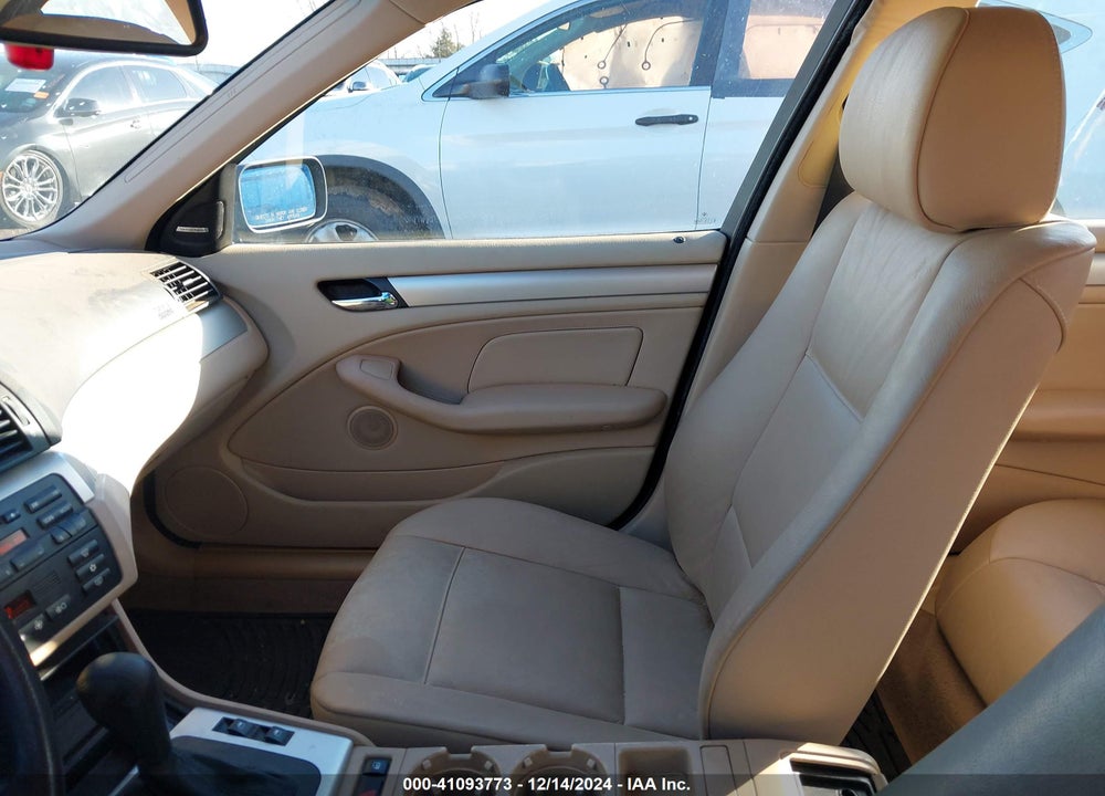 2002 BMW 325I VIN: WBAEV33442PD55190
