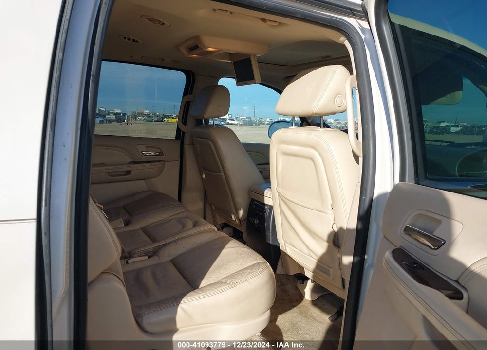 2007 CADILLAC ESCALADE ESV STANDARD VIN: 1GYFK66847R314836