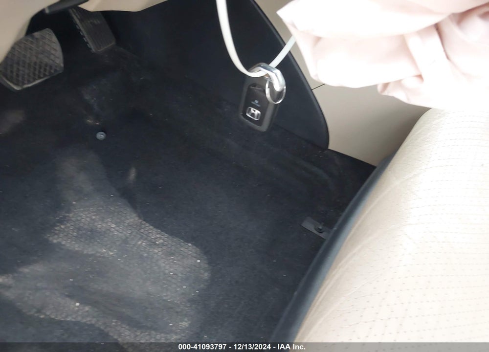 2013 HONDA ACCORD VIN: 1HGCR2F85DA000508