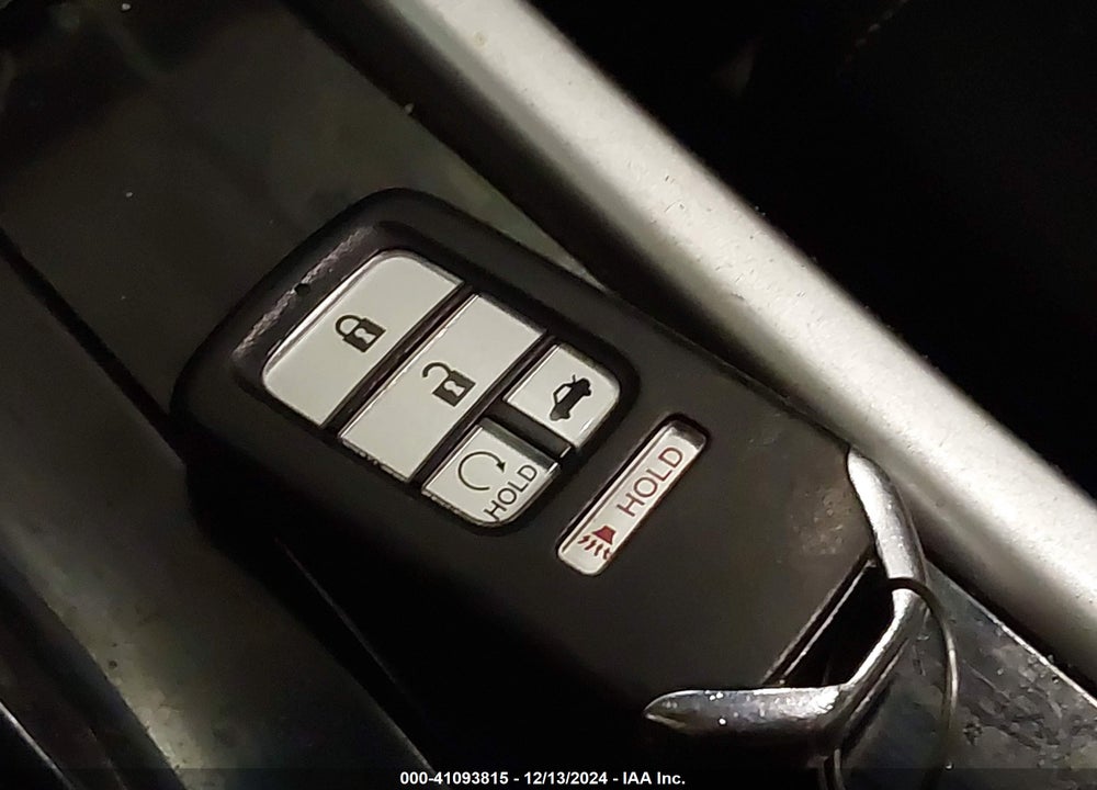 2017 HONDA ACCORD VIN: 1HGCR3F80HA008480