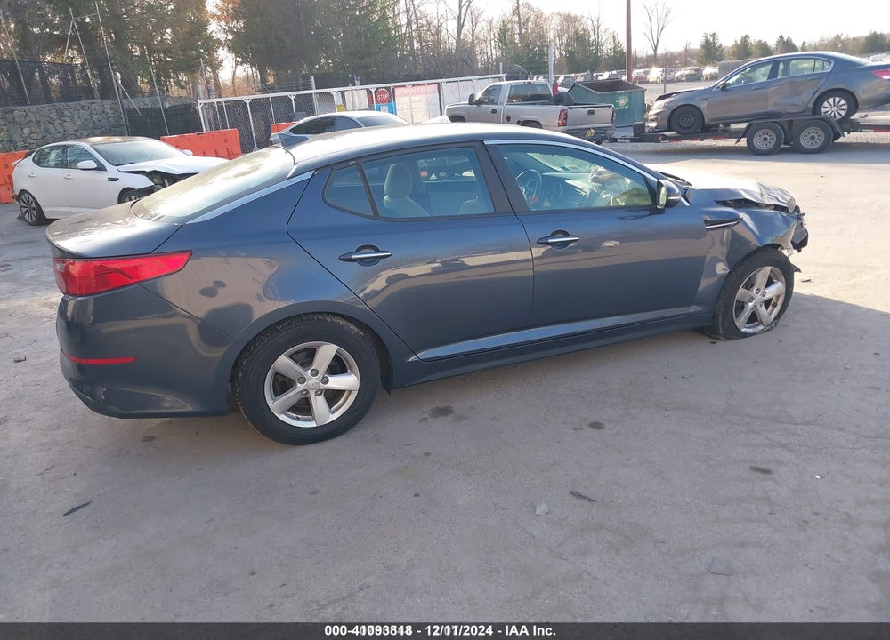2015 KIA OPTIMA VIN: KNAGM4A76F5556117