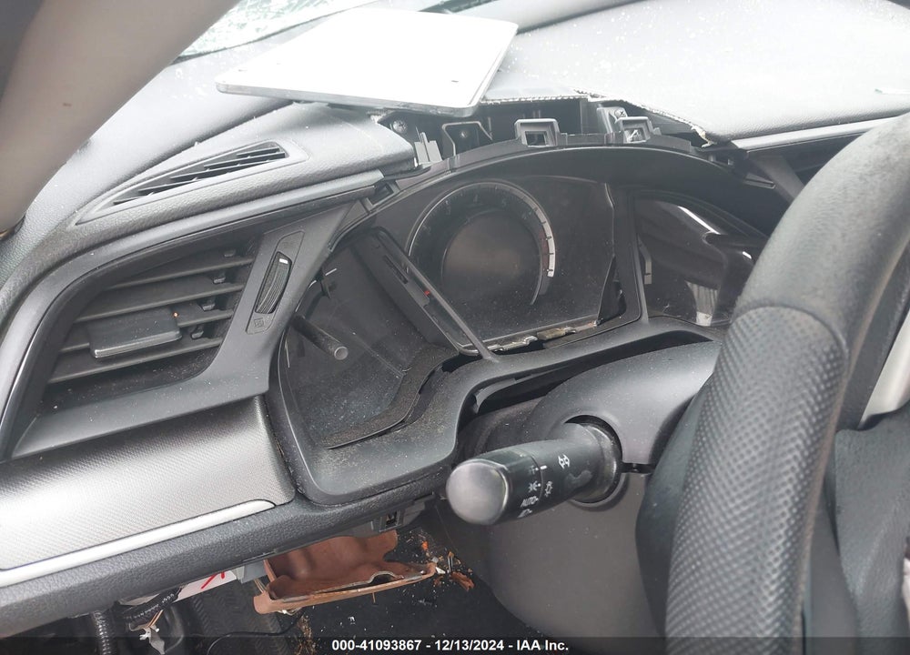 2018 HONDA CIVIC VIN: 2HGFC2F59JH537223