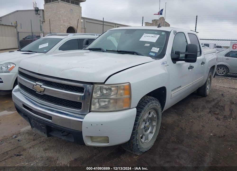 2011 CHEVROLET SILVERADO 1500 LT VIN: 3GCPKSE34BG311517