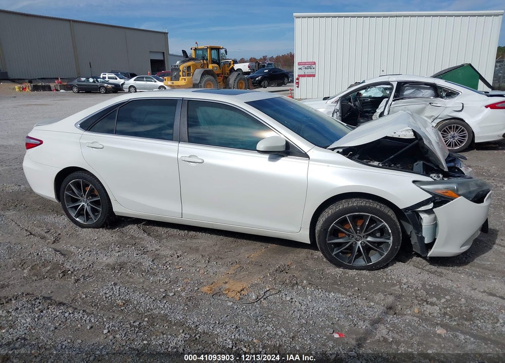 2015 TOYOTA CAMRY XSE VIN: 4T1BF1FK6FU044586