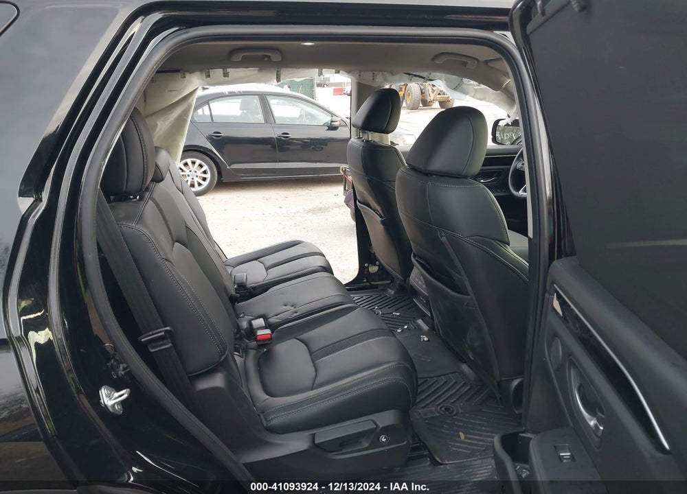 2023 HONDA PILOT AWD EX-L 8 PASSENGER VIN: 5FNYG1H44PB033199