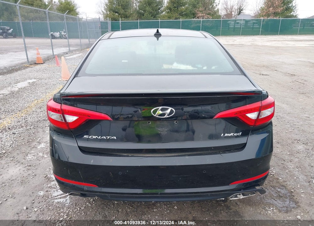 2015 HYUNDAI SONATA LIMITED VIN: 5NPE34AF0FH241110