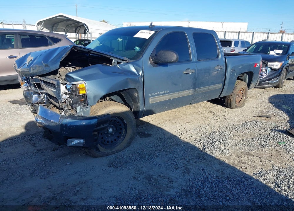 2011 CHEVROLET SILVERADO 1500 LT VIN: 3GCPKSE3XBG172624