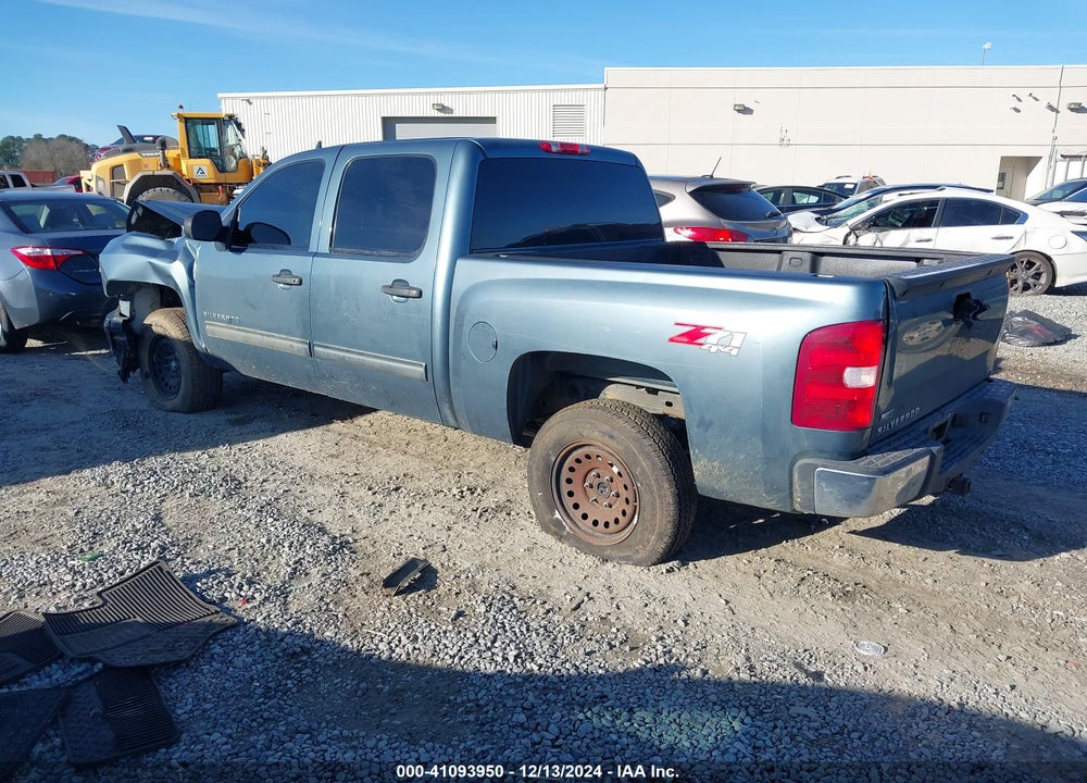 2011 CHEVROLET SILVERADO 1500 LT VIN: 3GCPKSE3XBG172624