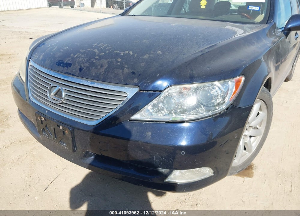 2008 LEXUS LS 460 VIN: JTHBL46F385067188