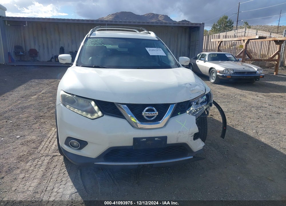 2015 NISSAN ROGUE SL VIN: 5N1AT2MV2FC806597