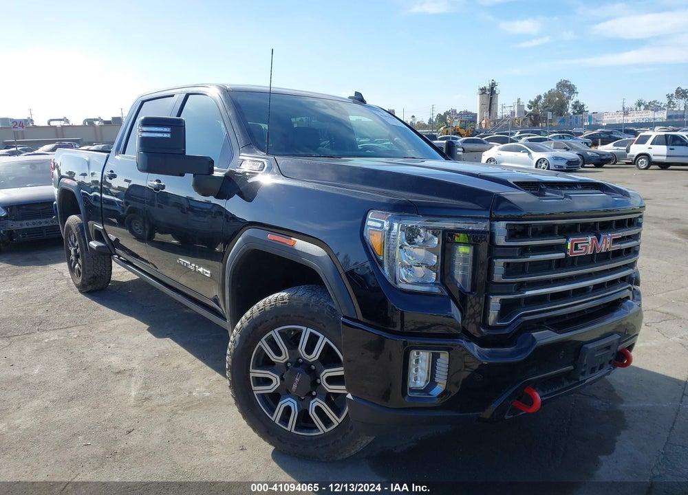 2022 GMC SIERRA 2500HD 4WD STANDARD BED AT4 VIN: 1GT49PEY8NF306141