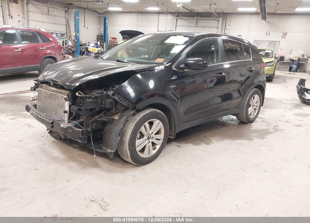 2018 KIA SPORTAGE LX VIN: KNDPMCAC1J7438533