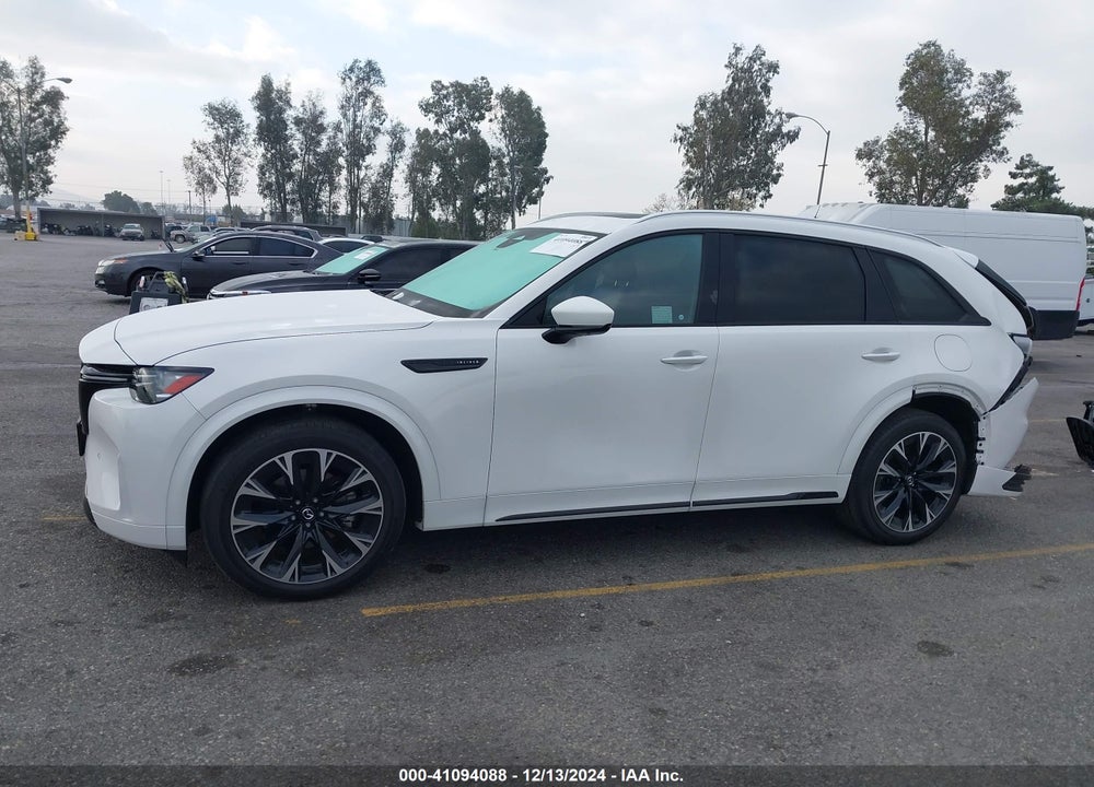 2024 MAZDA CX-90 3.3 TURBO S PREMIUM VIN: JM3KKDHCXR1103935
