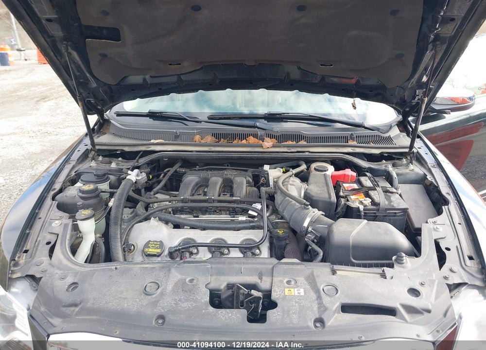 2010 FORD TAURUS LIMITED VIN: 1FAHP2FW3AG122873