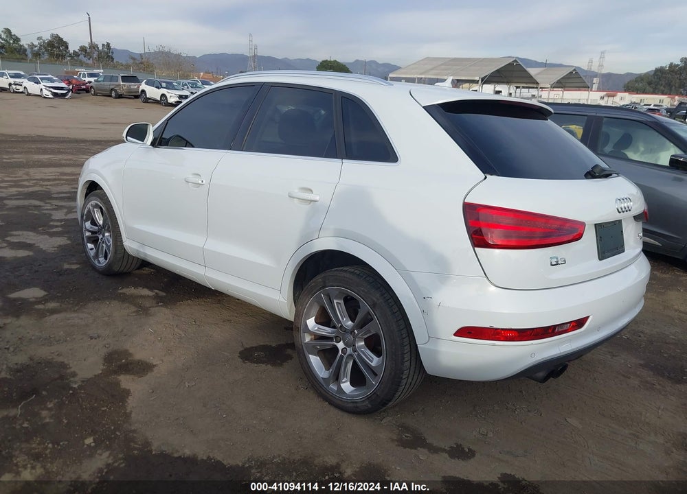 2015 AUDI Q3 2.0T PREMIUM PLUS VIN: WA1GFCFS8FR000995