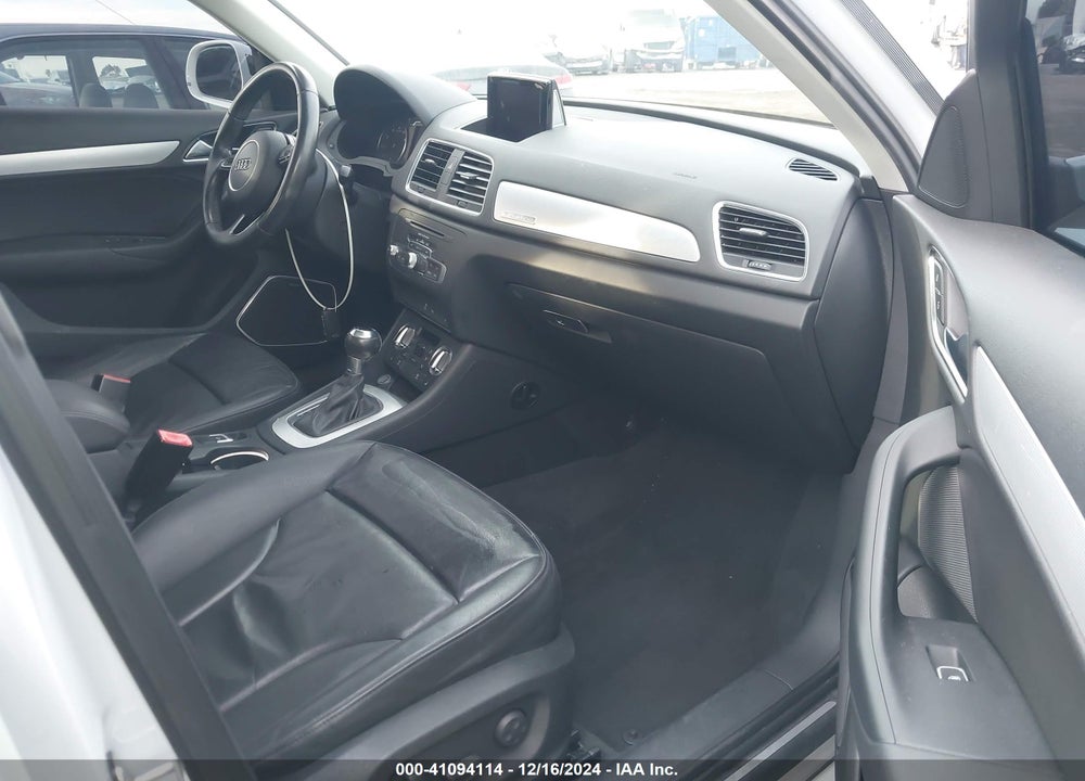 2015 AUDI Q3 2.0T PREMIUM PLUS VIN: WA1GFCFS8FR000995