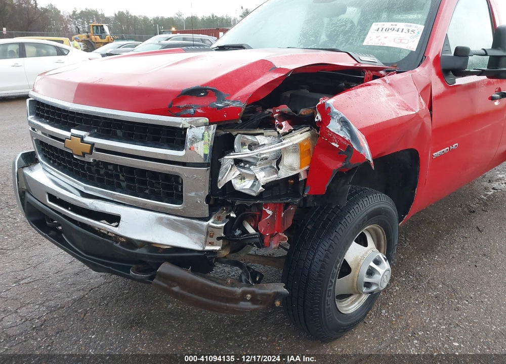 2008 CHEVROLET SILVERADO 3500HD WORK TRUCK VIN: 1GCJC336X8F159680