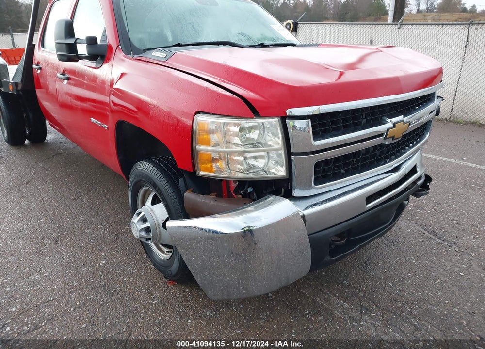 2008 CHEVROLET SILVERADO 3500HD WORK TRUCK VIN: 1GCJC336X8F159680