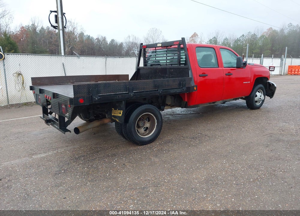 2008 CHEVROLET SILVERADO 3500HD WORK TRUCK VIN: 1GCJC336X8F159680