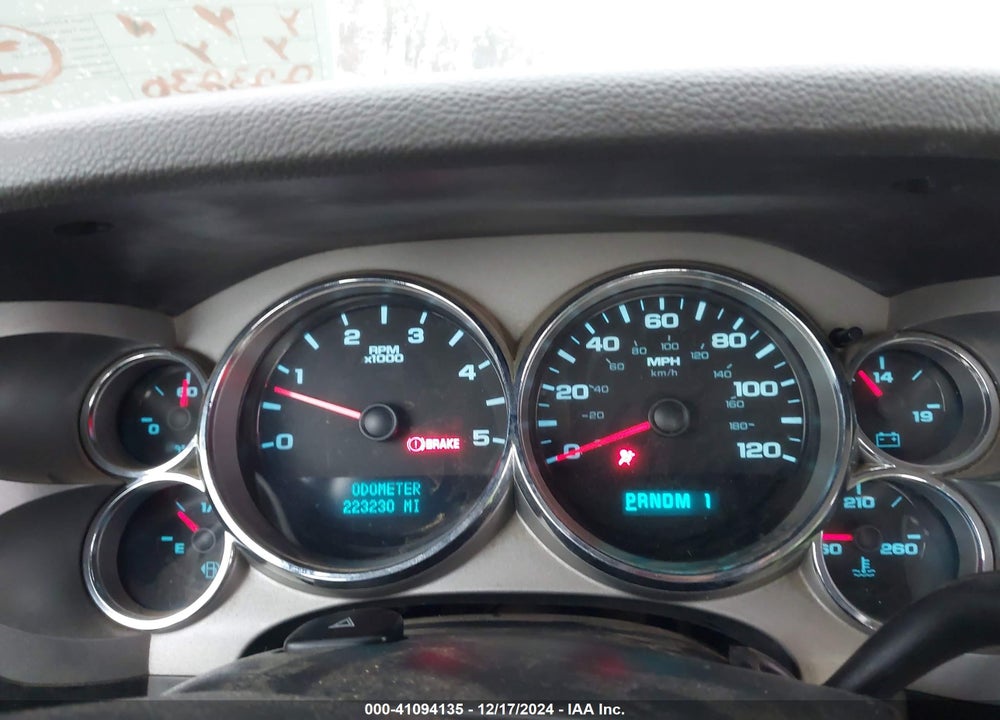 2008 CHEVROLET SILVERADO 3500HD WORK TRUCK VIN: 1GCJC336X8F159680