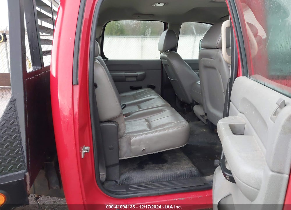 2008 CHEVROLET SILVERADO 3500HD WORK TRUCK VIN: 1GCJC336X8F159680