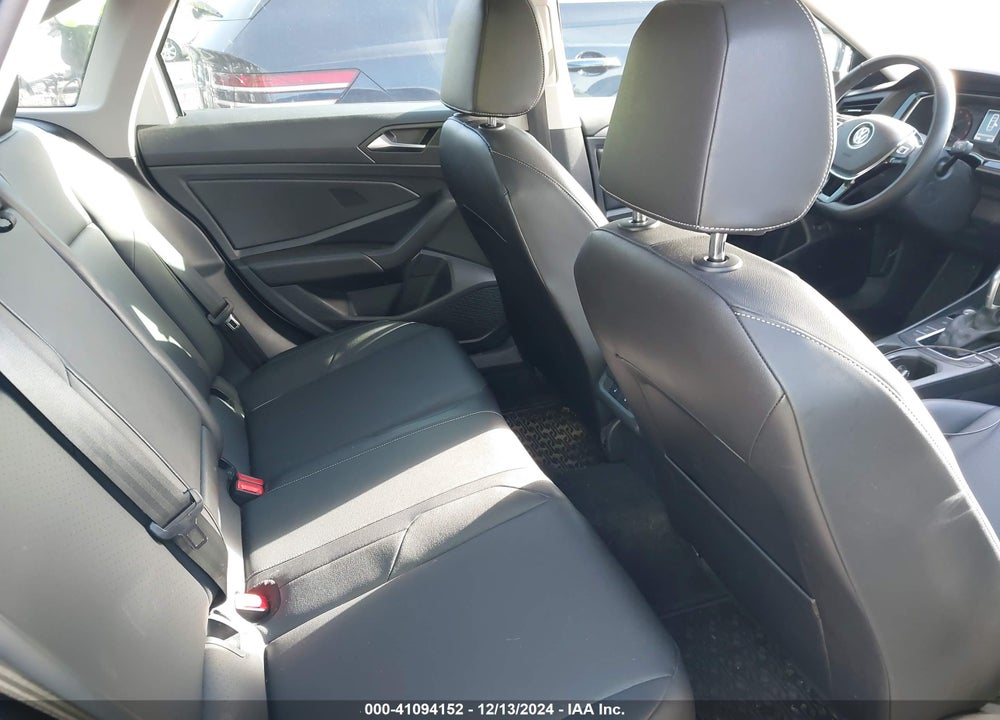 2019 VOLKSWAGEN JETTA VIN: 3VWCB7BU9KM141694