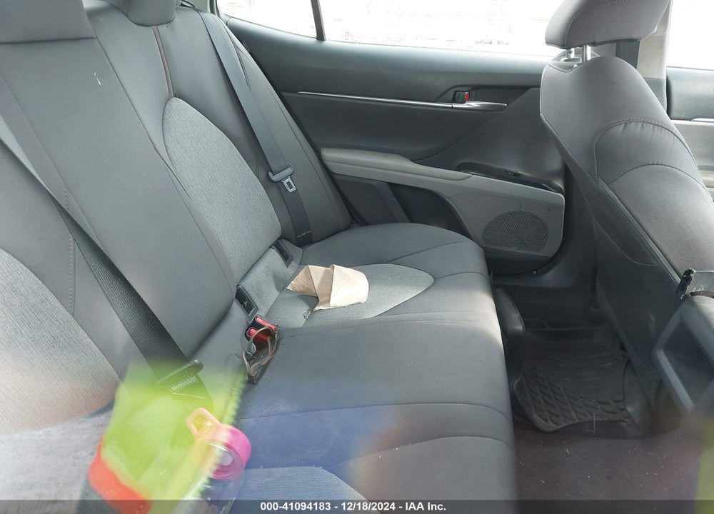 2018 TOYOTA CAMRY L VIN: 4T1B11HK6JU534370