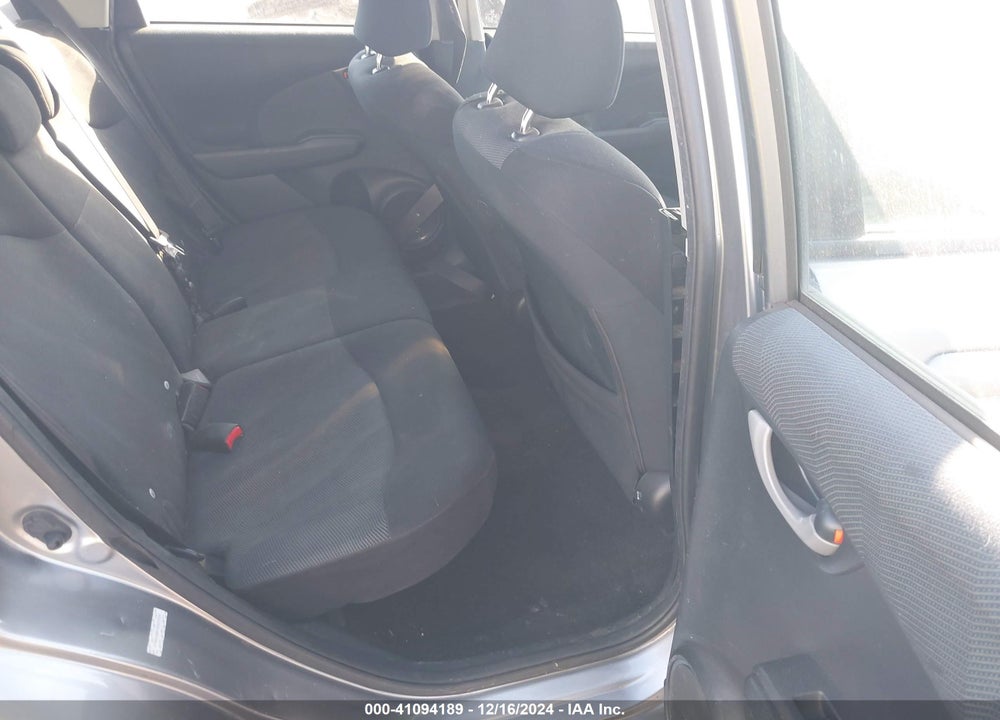 2009 HONDA FIT VIN: JHMGE88419S013734